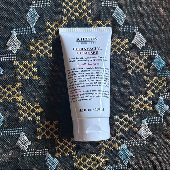 NWT Kiehls Ultra Facial Cleanser size 150ml - Picture 1 of 6